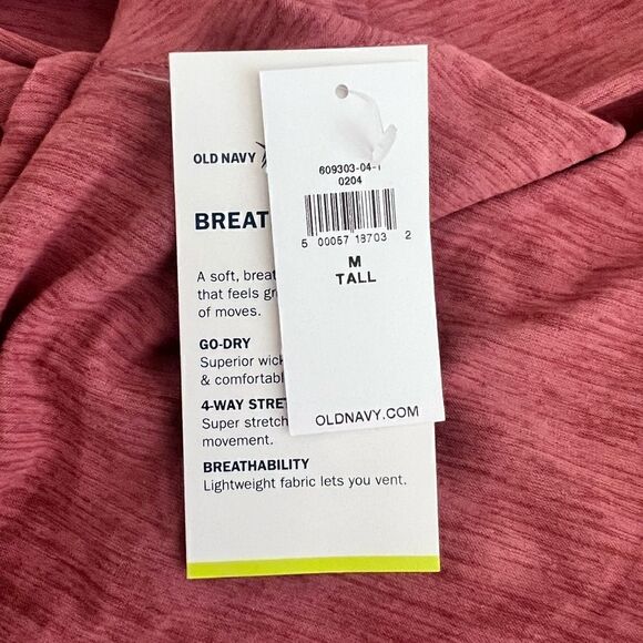 NWT Old Navy Breathe ON Keyhole-Back Performance Tee Sz M Tall - Picture 6 of 6